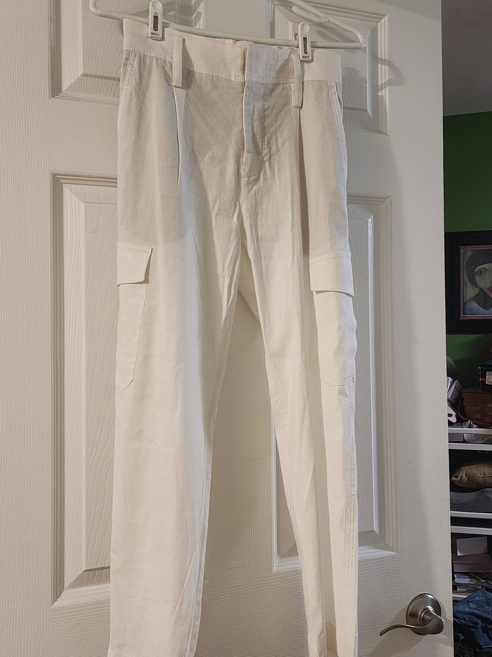 Vince Women's Cream Linen Cargo Trousers with Flap Pockets